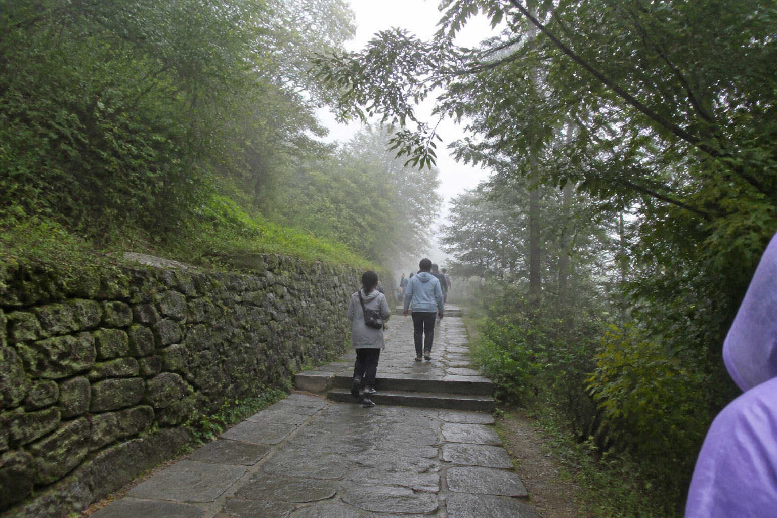 A natural AI-generated SEOULIAN editorial photograph illustrating Seokguram