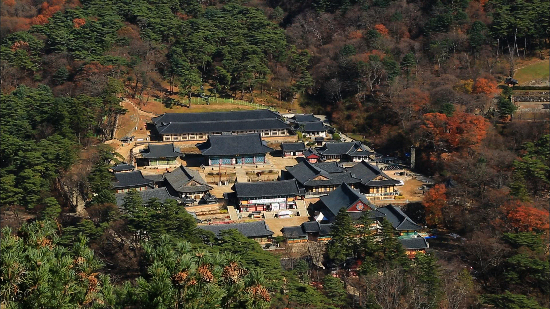 A Wikimedia Commons image illustrating Haeinsa